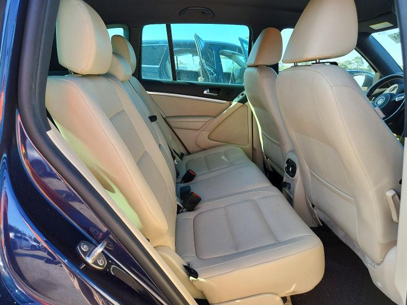 62326066 :رقم المزاد ، WVGBV7AX8GW097353 vin ، 2016 Volkswagen Tiguan مزاد بيع