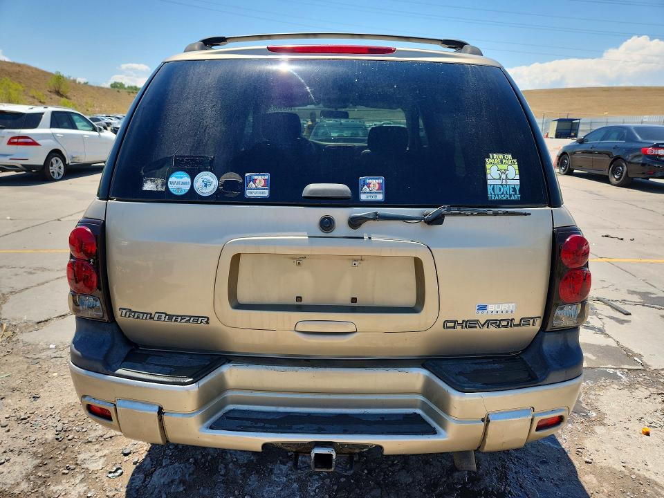 60989426 :رقم المزاد ، 1GNDT13S342201999 vin ، 2004 Chevrolet Trailblazer مزاد بيع