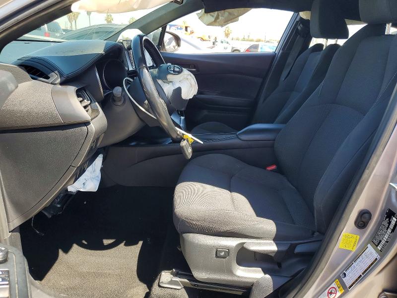 60635156 :رقم المزاد ، NMTKHMBX8JR021596 vin ، 2018 Toyota C-hr مزاد بيع