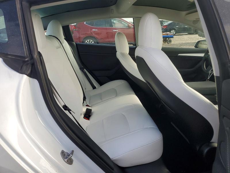 61839286 :رقم المزاد ، 5YJ3E1EA1NF315372 vin ، 2022 Tesla Model 3 مزاد بيع