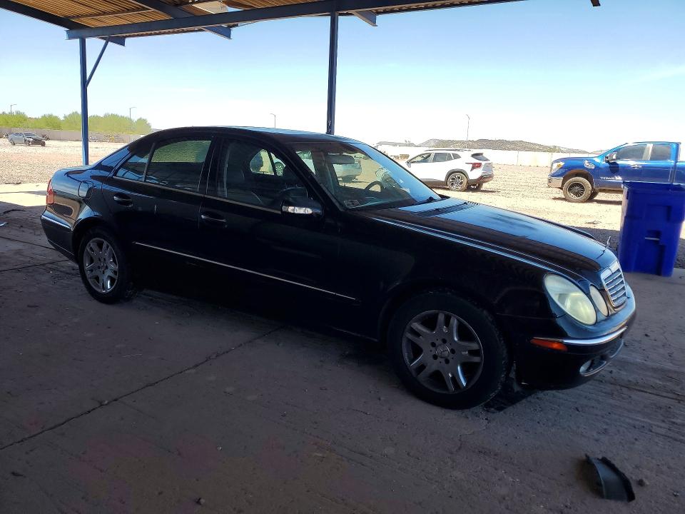 63351316 :رقم المزاد ، WDBUF65J13A172412 vin ، 2003 Mercedes-benz E مزاد بيع