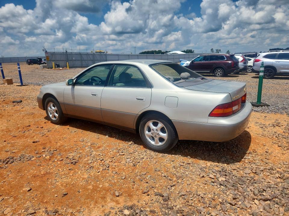 1999 Lexus Es მანქანა იყიდება აუქციონზე, vin: JT8BF28G2X5058661, აუქციონის ნომერი: 60441866
