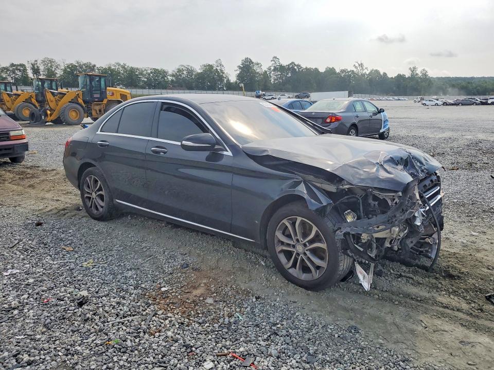 2015 Mercedes-benz C მანქანა იყიდება აუქციონზე, vin: 55SWF4KB1FU006185, აუქციონის ნომერი: 62452406