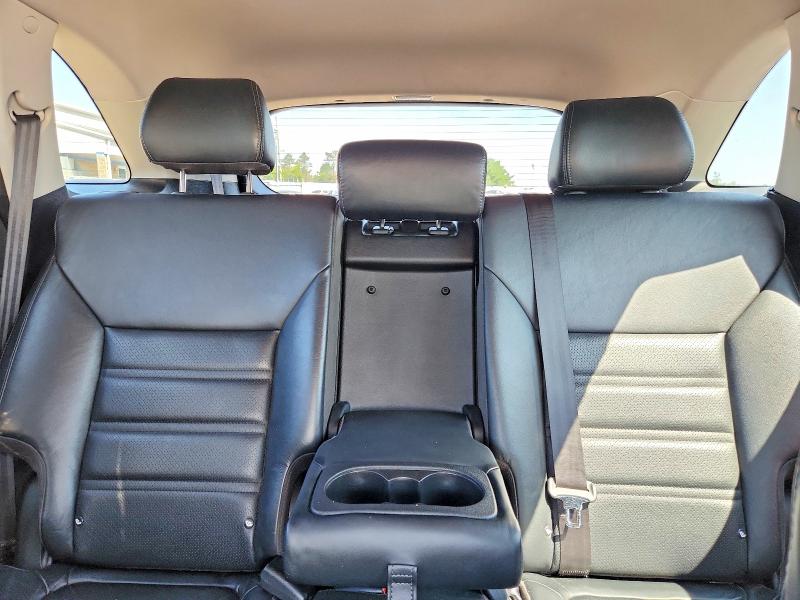 62282646 :رقم المزاد ، 5XYPHDA59JG417976 vin ، 2018 Kia Sorento مزاد بيع