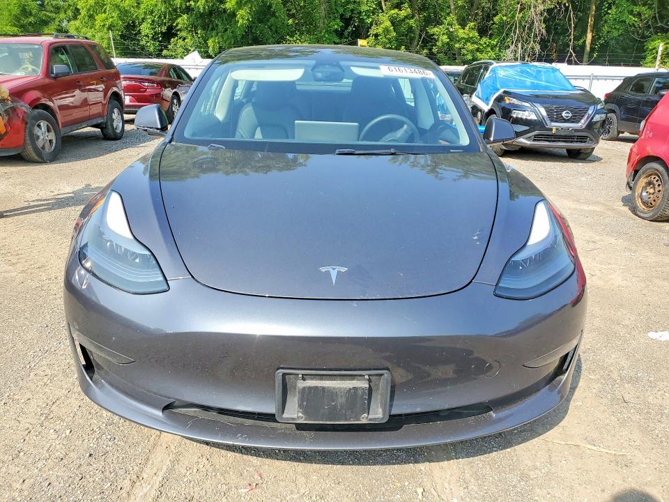 2023 Tesla Model 3 მანქანა იყიდება აუქციონზე, vin: LRW3E1FA2PC876174, აუქციონის ნომერი: 61613486