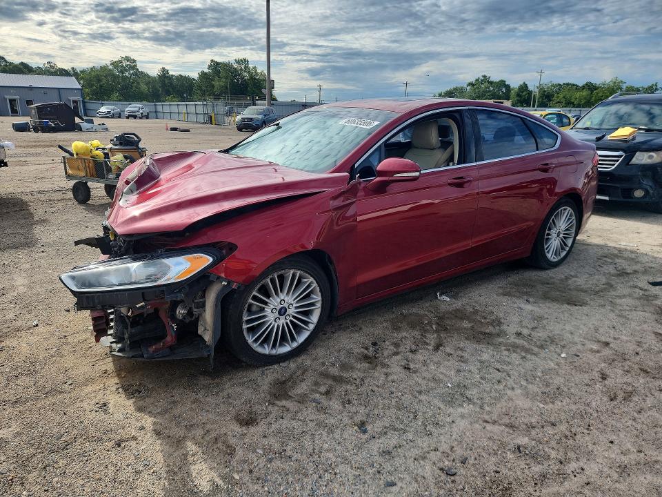 60635506 :رقم المزاد ، 3FA6P0H96FR261852 vin ، 2015 Ford Fusion مزاد بيع