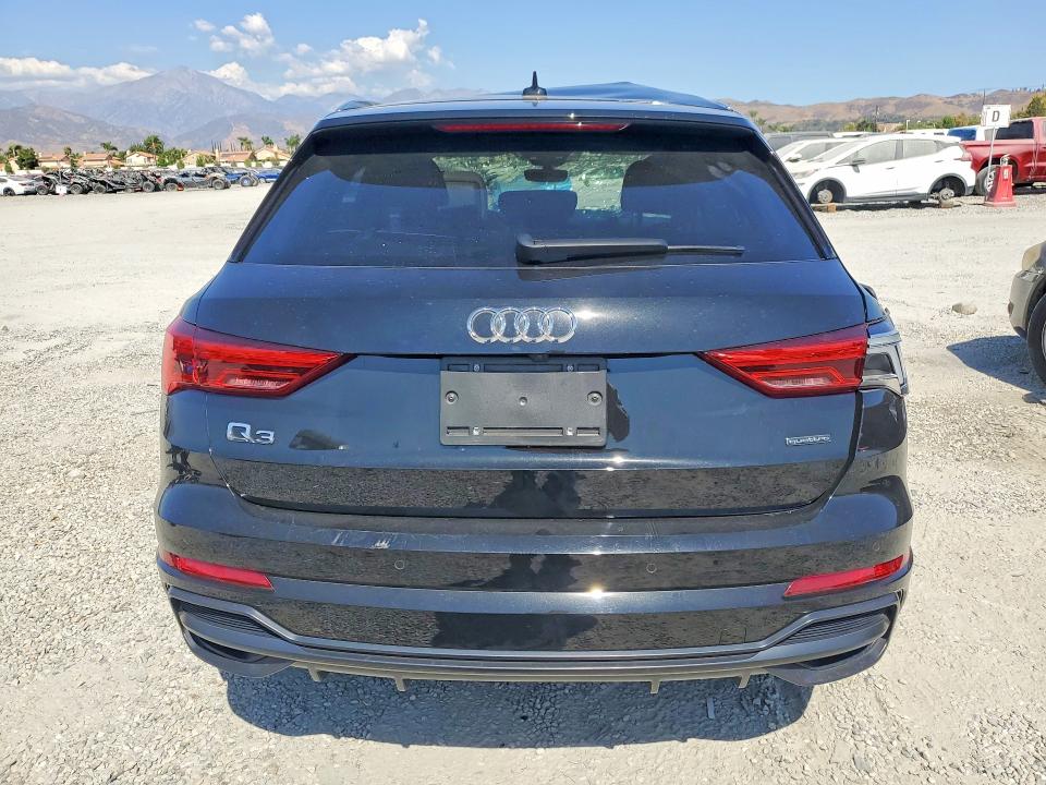 Продажа на аукционе авто 2020 Audi Q3, vin: WA1EECF34L1037460, номер лота: 61980036