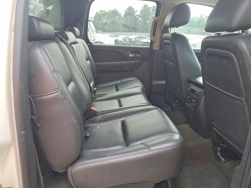 62718236 :رقم المزاد ، 3GNTKGE74DG376229 vin ، 2013 Chevrolet Avalanche مزاد بيع