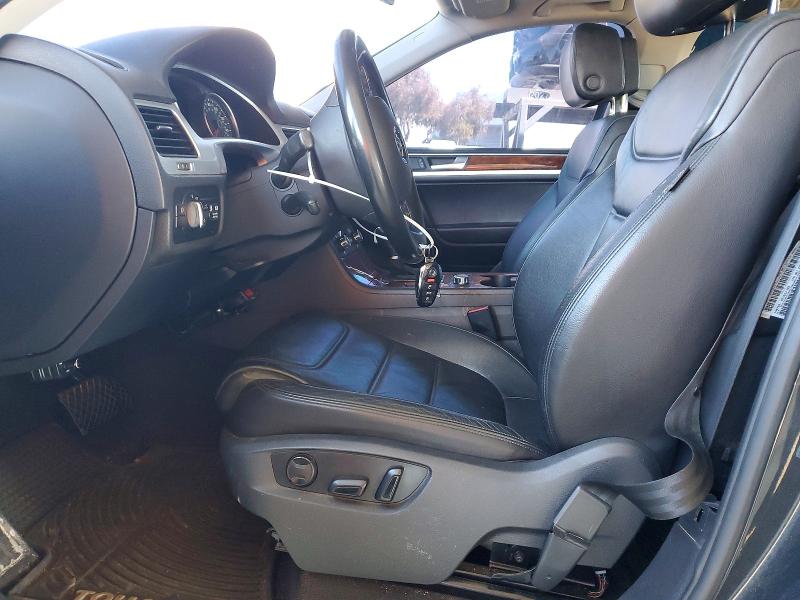 2012 Volkswagen Touareg მანქანა იყიდება აუქციონზე, vin: WVGEK9BP9CD007231, აუქციონის ნომერი: 60892776