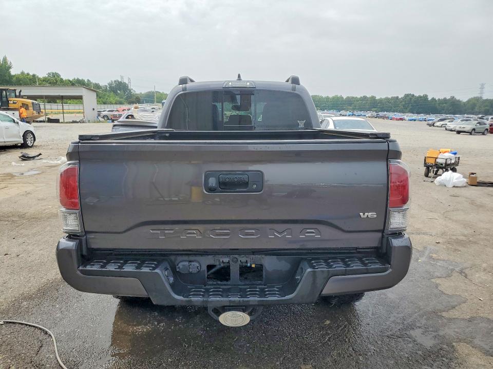 63429966 :رقم المزاد ، 5TFDZ5BNXMX058451 vin ، 2021 Toyota Tacoma مزاد بيع