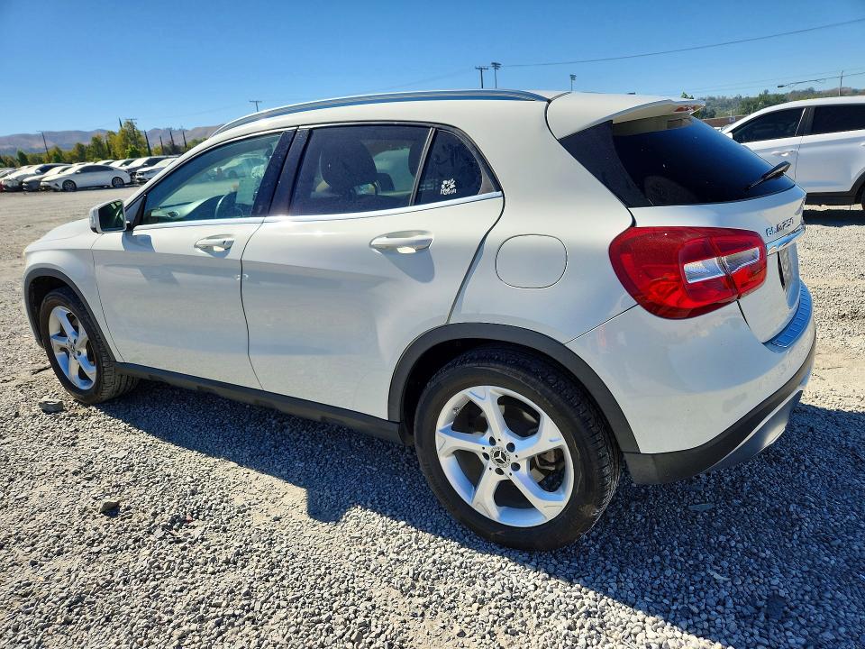 2018 Mercedes-benz Gla მანქანა იყიდება აუქციონზე, vin: WDCTG4EB6JJ457962, აუქციონის ნომერი: 60404996