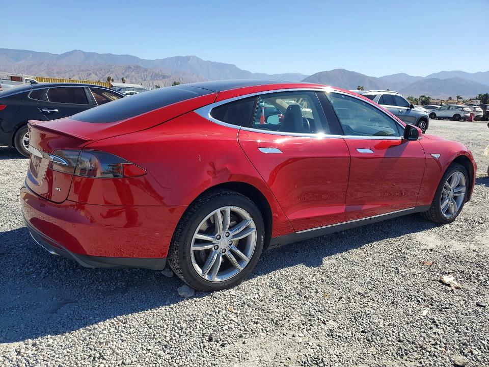 61232486 :رقم المزاد ، 5YJSA1H19EFP49798 vin ، 2014 Tesla Model S مزاد بيع
