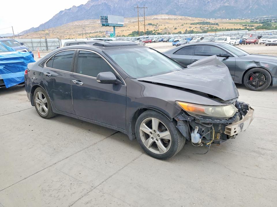 61511286 :رقم المزاد ، JH4CU2F65BC003758 vin ، 2011 Acura Tsx مزاد بيع