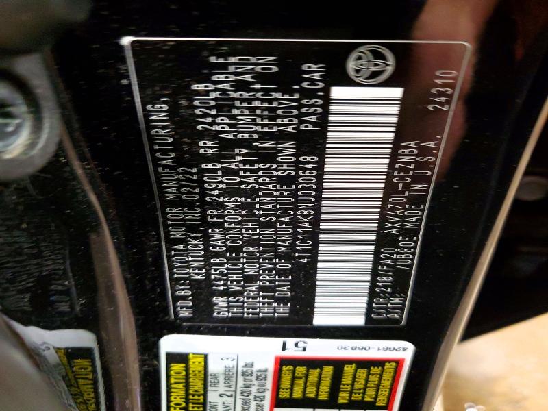 60617826 :رقم المزاد ، 4T1C11AK8NU030648 vin ، 2022 Toyota Camry مزاد بيع