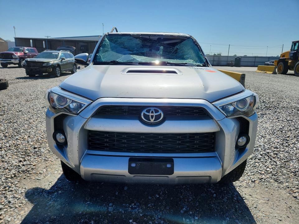 62629016 :رقم المزاد ، JTEBU5JR7G5400735 vin ، 2016 Toyota 4runner مزاد بيع