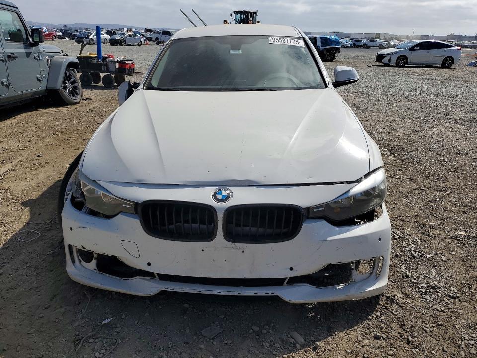 Продажа на аукционе авто 2015 Bmw 320, vin: WBA3B1G5XFNT63607, номер лота: 95587775