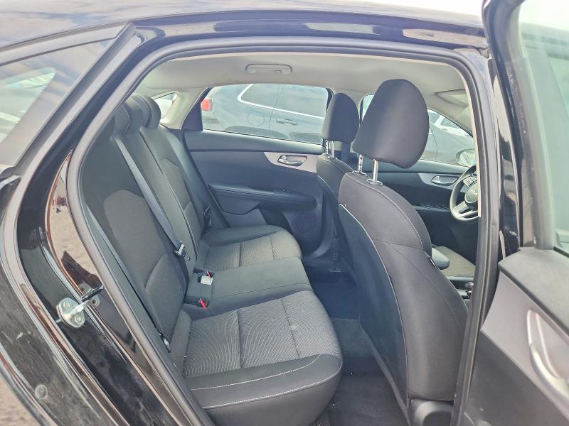 60811026 :رقم المزاد ، 3KPF24AD8RE781304 vin ، 2024 Kia Forte مزاد بيع