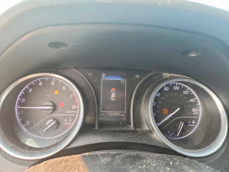 62140306 :رقم المزاد ، 4T1B11HK7JU644537 vin ، 2018 Toyota Camry مزاد بيع