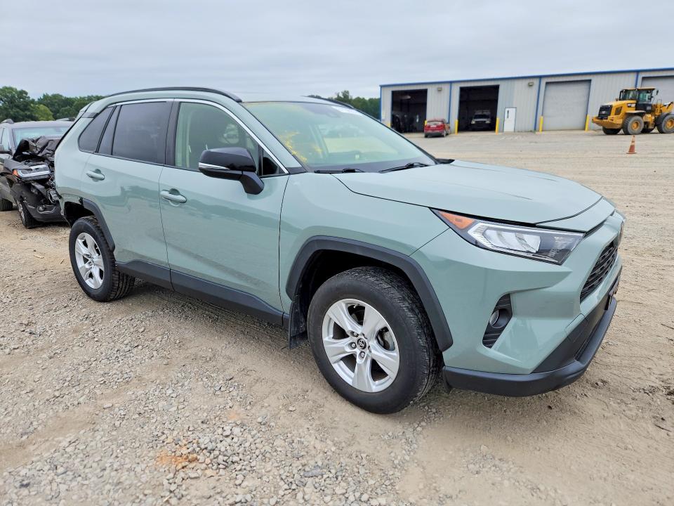 Продажа на аукционе авто 2019 Toyota Rav4, vin: JTMP1RFV0KD504420, номер лота: 61186936
