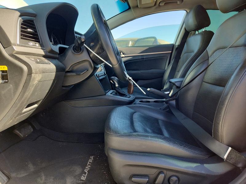 2017 Hyundai Elantra მანქანა იყიდება აუქციონზე, vin: 5NPD84LFXHH116483, აუქციონის ნომერი: 63207656