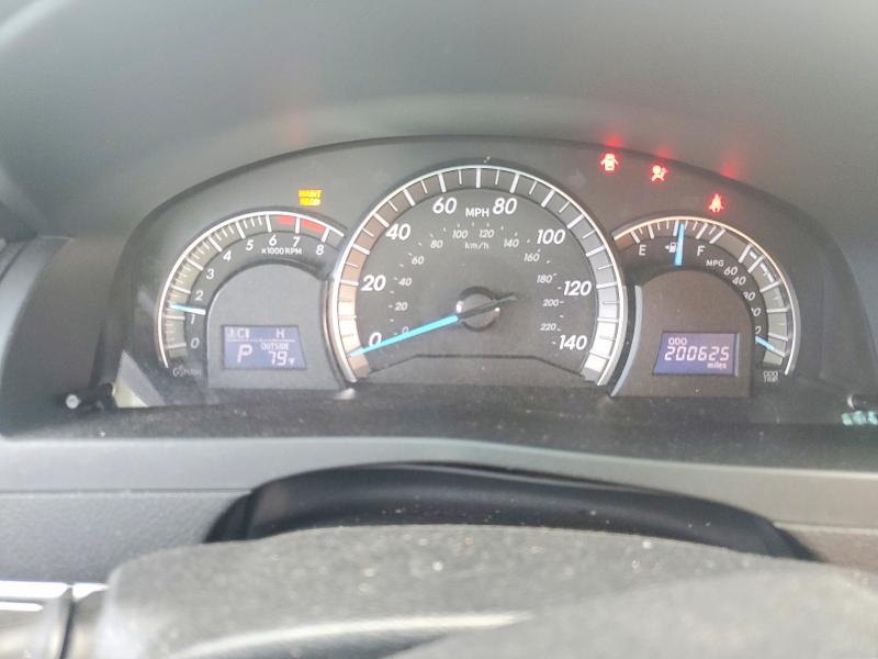 62052146 :رقم المزاد ، 4T1BF1FK4CU538585 vin ، 2012 Toyt Camry مزاد بيع