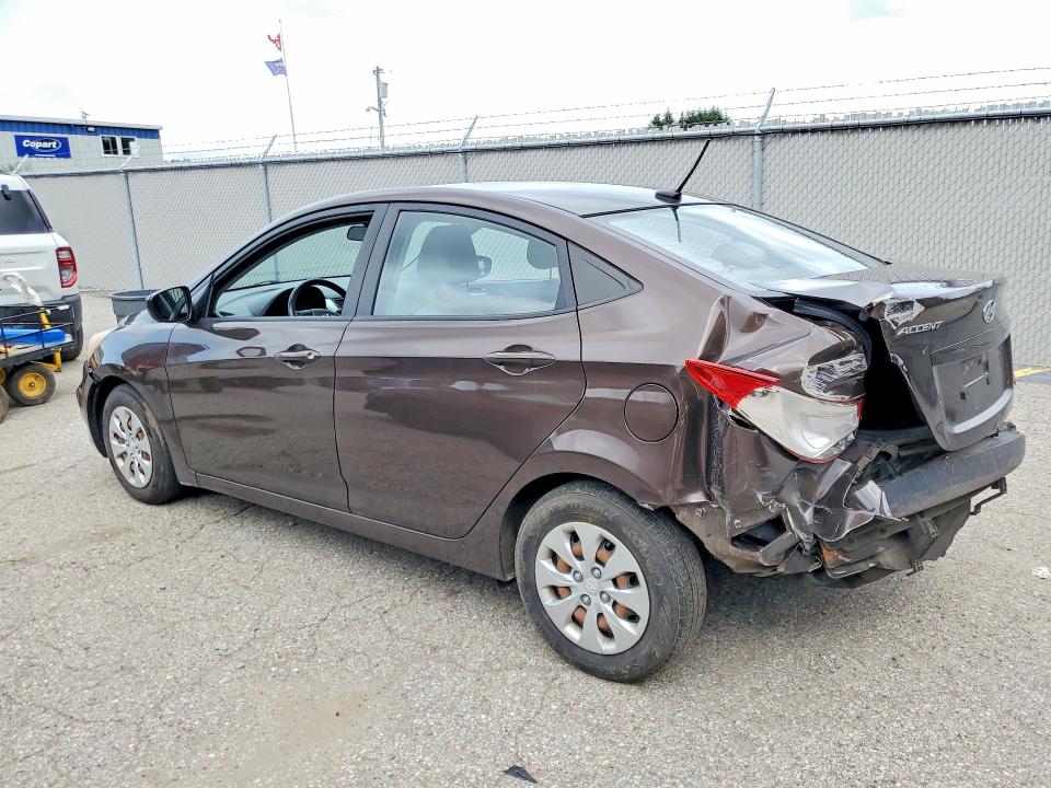 2015 Hyundai Accent მანქანა იყიდება აუქციონზე, vin: KMHCT4AE9FU810519, აუქციონის ნომერი: 62777506