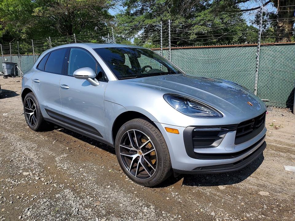 Aukcja sprzedaży 2026 Porsche Macan, vin: WP1AA2A54TLB02720, numer aukcji: 62788706