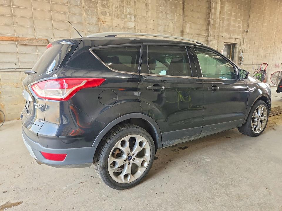 2016 Ford Escape მანქანა იყიდება აუქციონზე, vin: 1FMCU9JX0GUA96387, აუქციონის ნომერი: 61609956