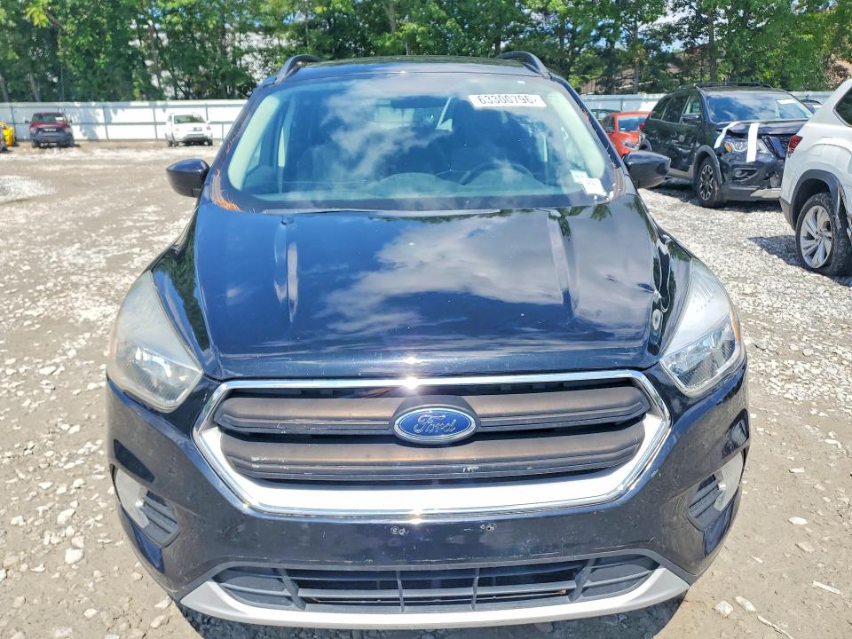 Продаж на аукціоні авто 2018 Ford Escape, vin: 1FMCU9GD2JUB01528, номер лоту: 63300796