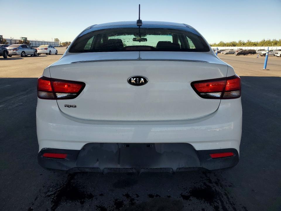 Продаж на аукціоні авто 2018 Kia Rio, vin: 3KPA24AB5JE048771, номер лоту: 62290536