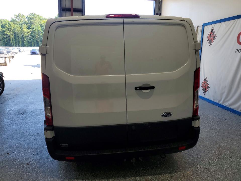 59376206 :رقم المزاد ، 1FTYE1Y81SKA67511 vin ، 2015 Ford Transit مزاد بيع