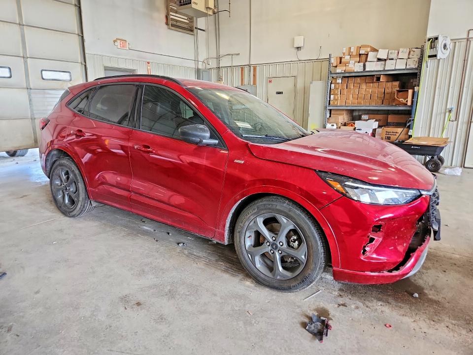 59252086 :رقم المزاد ، 1FMCU0MN8PUA73820 vin ، 2023 Ford Escape مزاد بيع