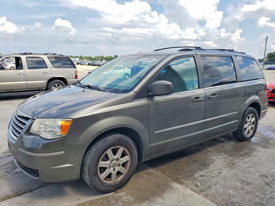 Aukcja sprzedaży 2010 Chrysler Town And Country, vin: 2A4RR5D12AR415951, numer aukcji: 60143656