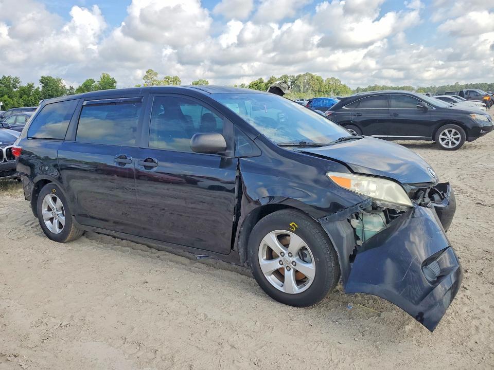 2015 Toyota Sienna მანქანა იყიდება აუქციონზე, vin: 5TDZK3DCXFS528058, აუქციონის ნომერი: 60019216