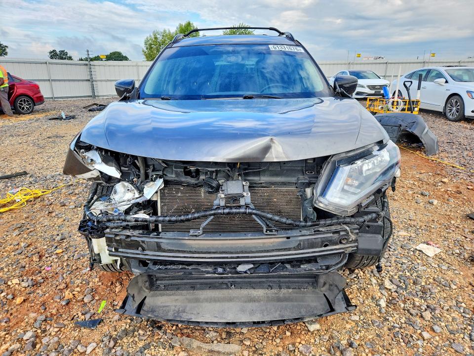Продаж на аукціоні авто 2018 Nissan Rogue, vin: 5N1AT2MT0JC752398, номер лоту: 61331676