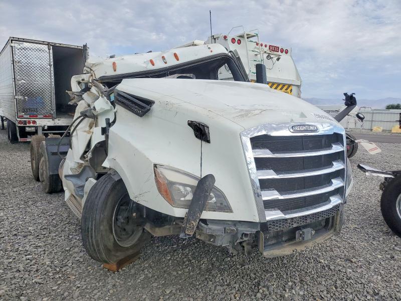 Продажа на аукционе авто 2023 Freightliner Cascadia 126, vin: 3AKJHLDV1PDUF9192, номер лота: 59642636