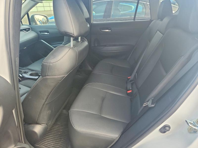 59405366 :رقم المزاد ، 7MUDAABG4NV012788 vin ، 2022 Toyota Corolla Cross مزاد بيع