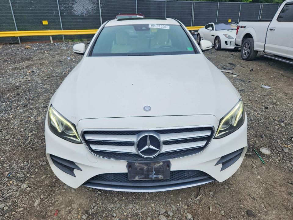 60401556 :رقم المزاد ، WDDZF4KB7HA050157 vin ، 2017 Mercedes-benz E مزاد بيع