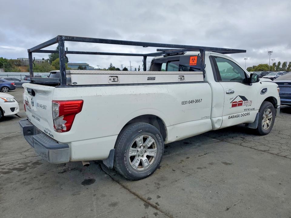 Продажа на аукционе авто 2017 Nissan Titan, vin: 1N6AA1R86HN560777, номер лота: 61968846
