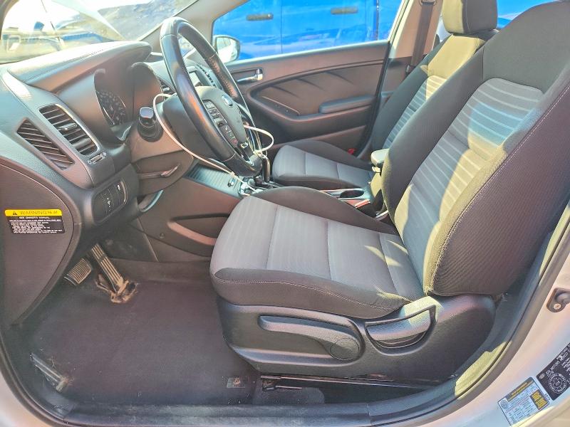 63153066 :رقم المزاد ، 3KPFL4A83HE088736 vin ، 2017 Kia Forte مزاد بيع