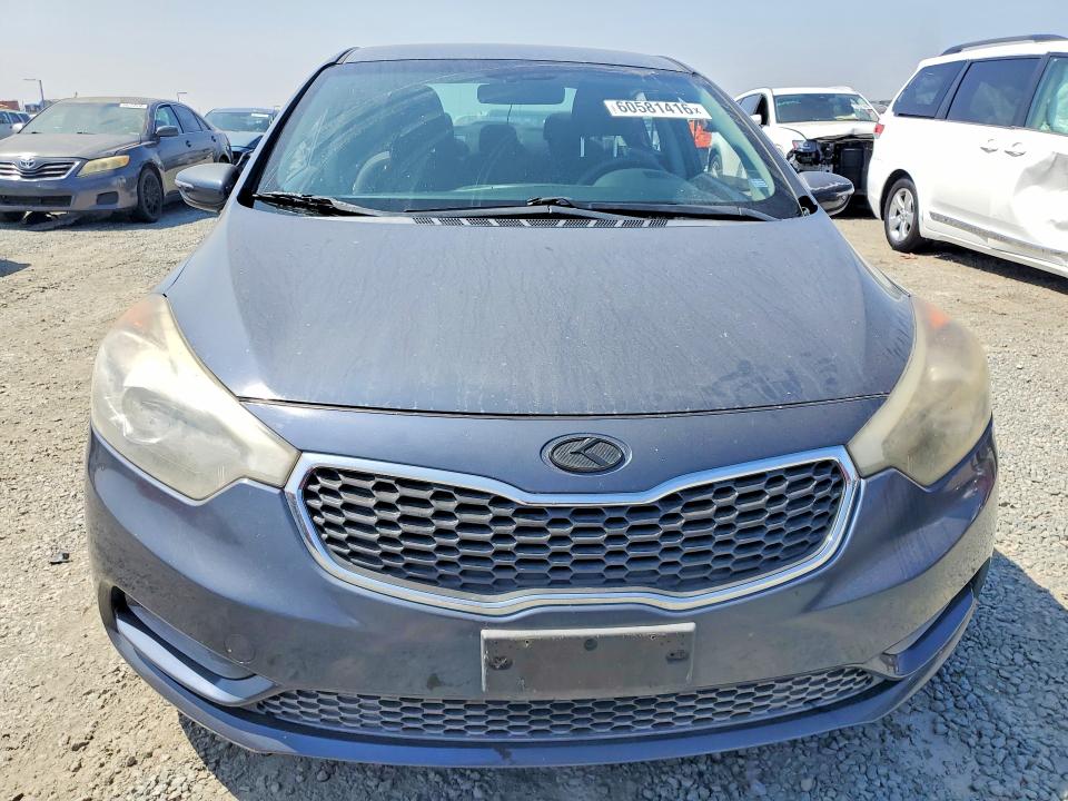 60581416 :رقم المزاد ، KNAFX4A63F5394568 vin ، 2015 Kia Forte مزاد بيع