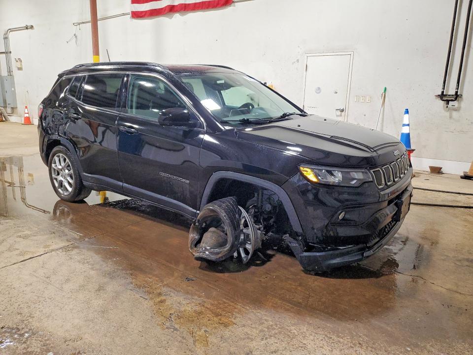 Продаж на аукціоні авто 2022 Jeep Compass, vin: 3C4NJDFB3NT221637, номер лоту: 61380306