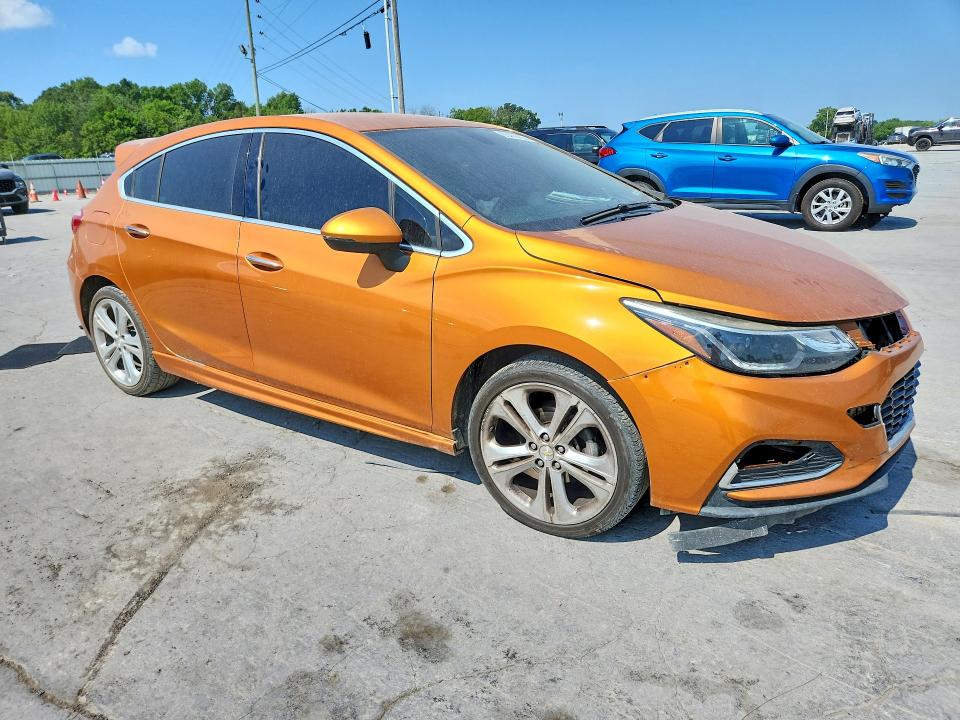 85459755 :رقم المزاد ، 3G1BF6SM8HS591881 vin ، 2017 Chevrolet Cruze مزاد بيع