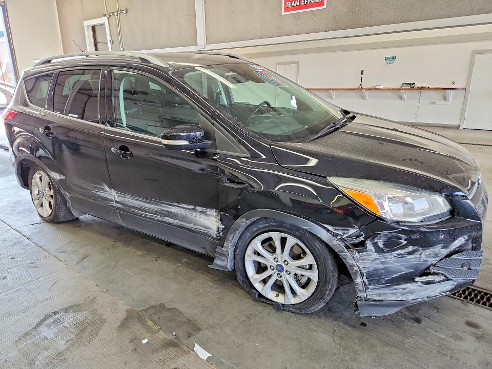 2016 Ford Escape მანქანა იყიდება აუქციონზე, vin: 1FMCU9J90GUC44636, აუქციონის ნომერი: 63054176