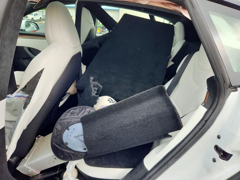 Продажа на аукционе авто 2023 Tesla Model S, vin: 5YJSA1E5XPF511887, номер лота: 60561986