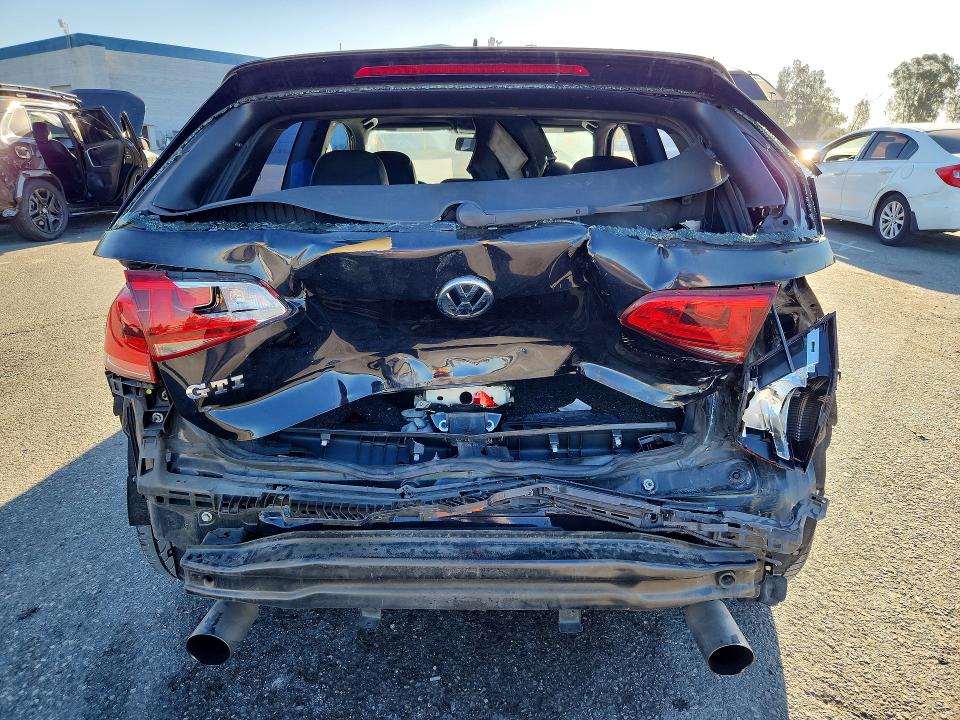 2015 Volkswagen Gti მანქანა იყიდება აუქციონზე, vin: 3VWYT7AU4FM047992, აუქციონის ნომერი: 60324396