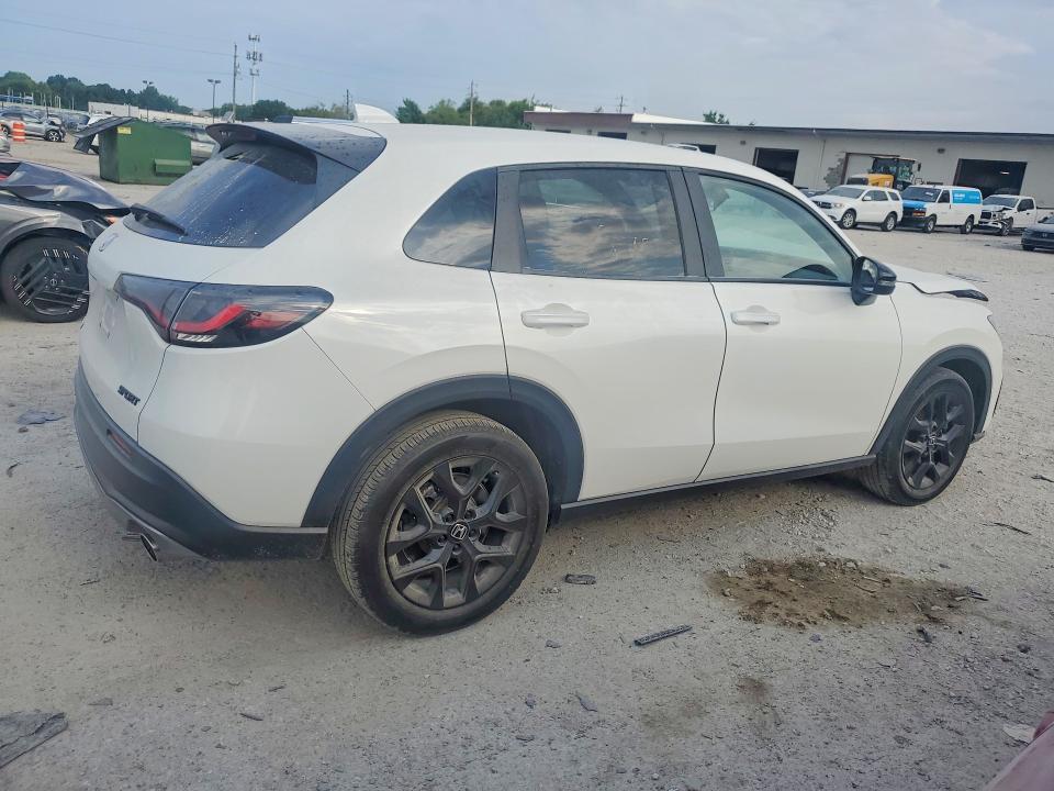 Продажа на аукционе авто 2024 Honda Hr-v, vin: 3CZRZ2H55RM758414, номер лота: 61202126
