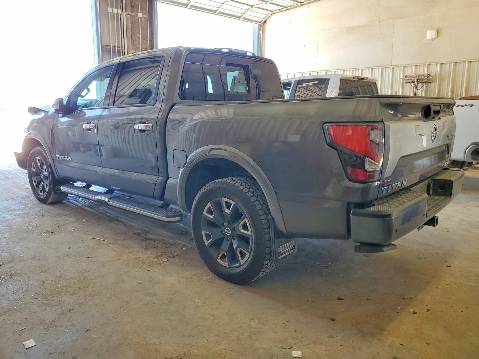 61970536 :رقم المزاد ، 1N6AA1ED0MN511104 vin ، 2021 Nissan Titan مزاد بيع