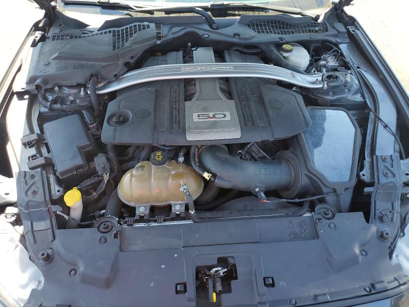 60827976 :رقم المزاد ، 1FA6P8CF5J5109164 vin ، 2018 Ford Mustang مزاد بيع