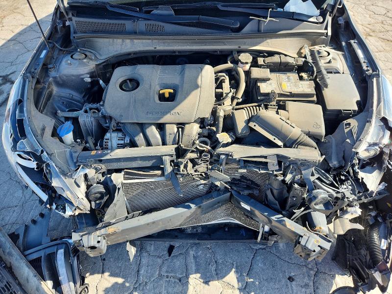 61403766 :رقم المزاد ، 3KPF24AD3ME377254 vin ، 2021 Kia Forte مزاد بيع